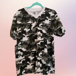 Ladies v neck camo tee